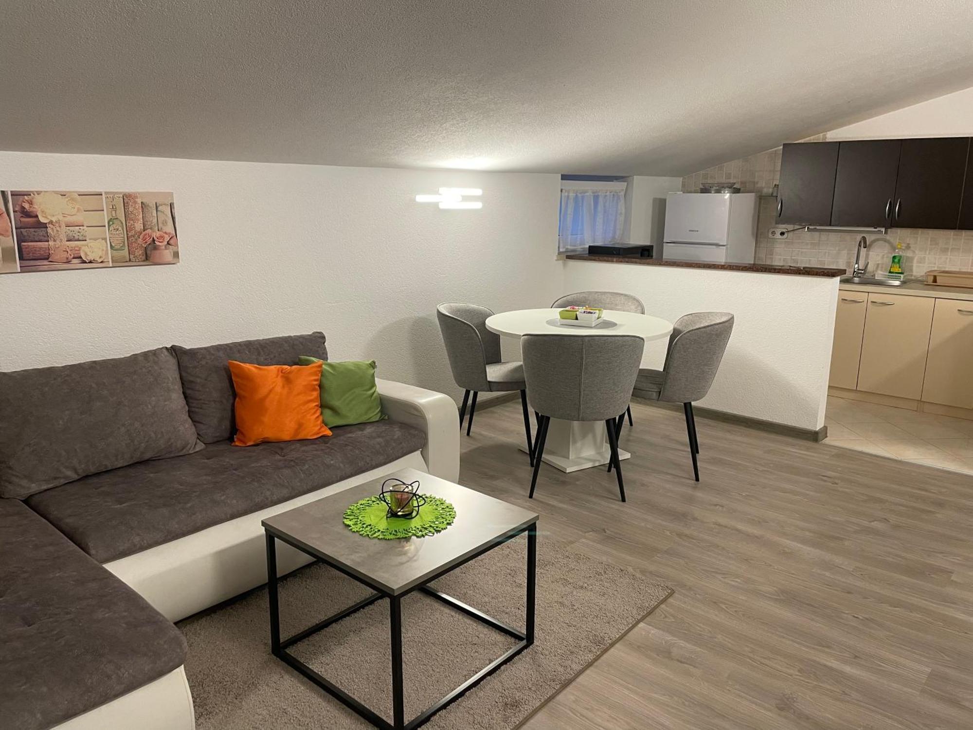Apartments Dora Пореч Экстерьер фото